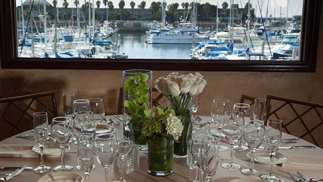 Harbor Rooms at Redondo Beach Table Setting